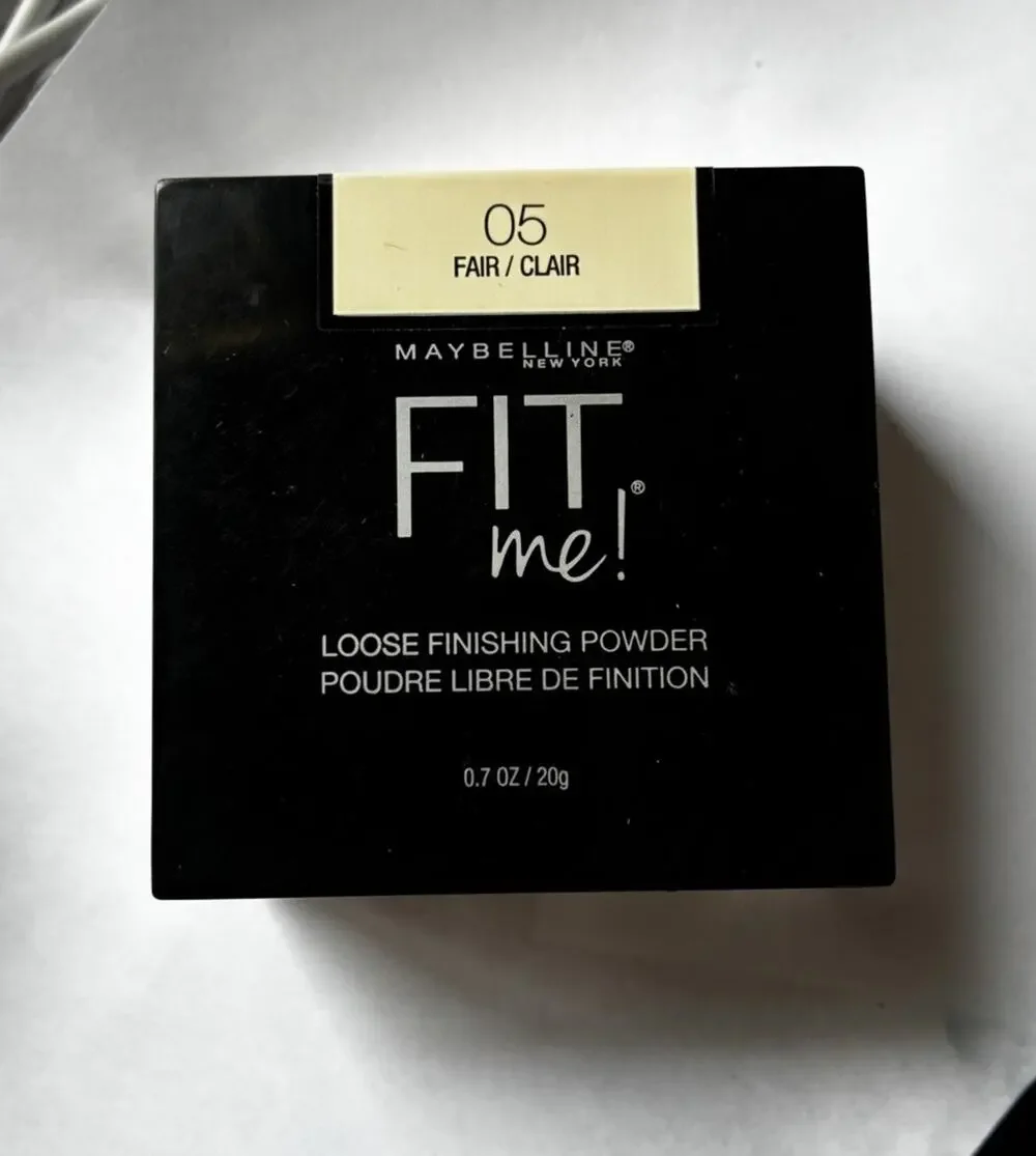 Maybelline NY- Fit Me! Loose Finishing Powder 0.7 Oz - Shade: Fair 05